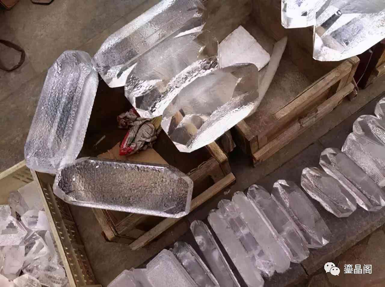 水晶球的功效与作用_水晶碧玺作用与功效_