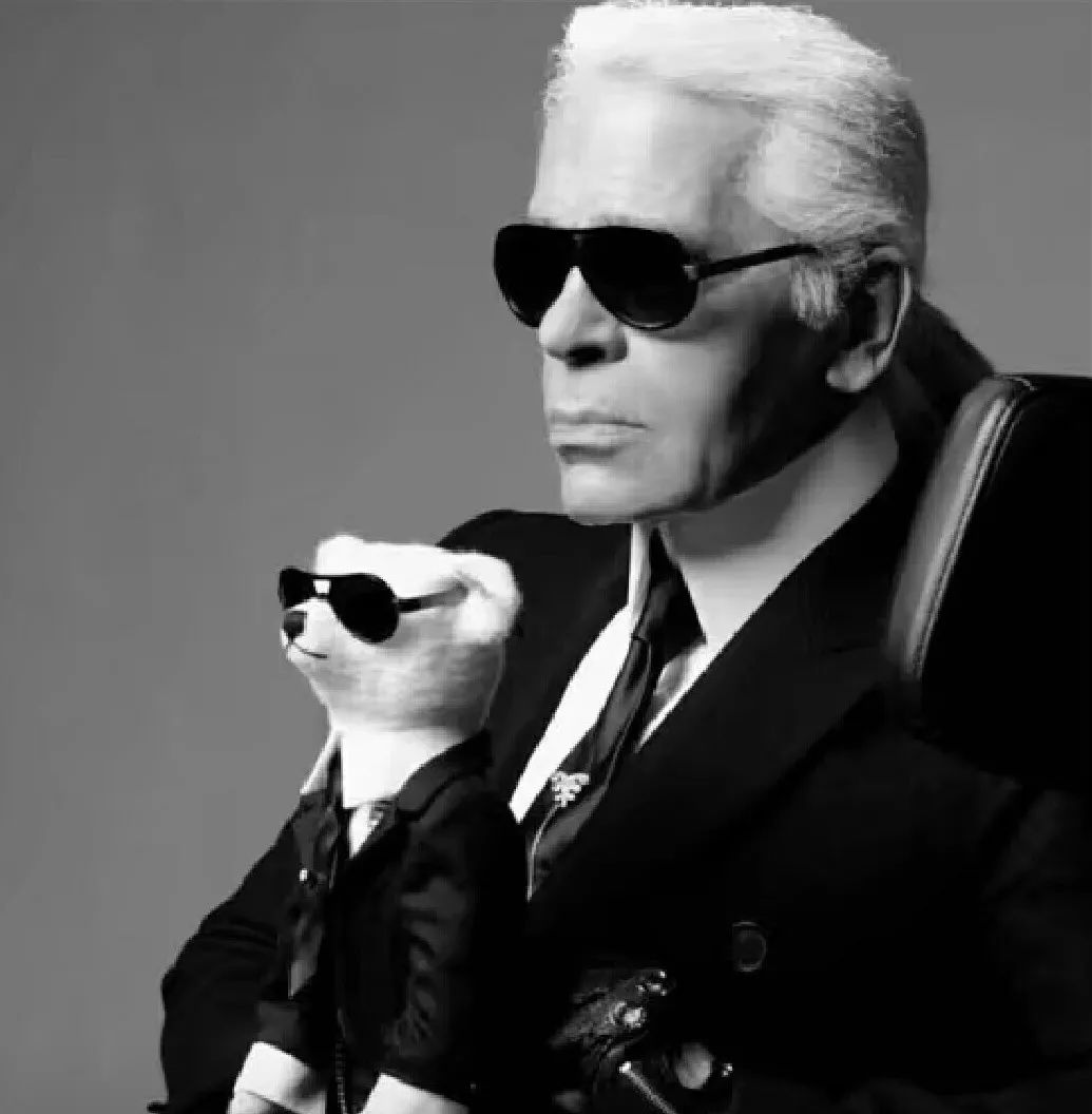 Karl Lagerfeld 退休是个谣言？_Karl Lagerfeld 退休是个谣言？_